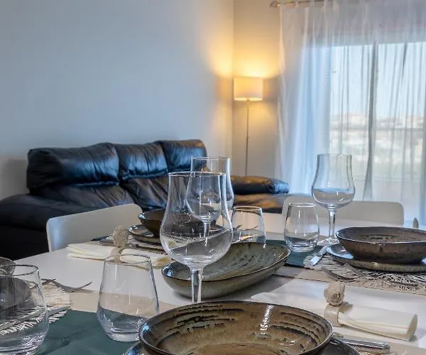 7 Mares Com 2 Quartos * Sagres