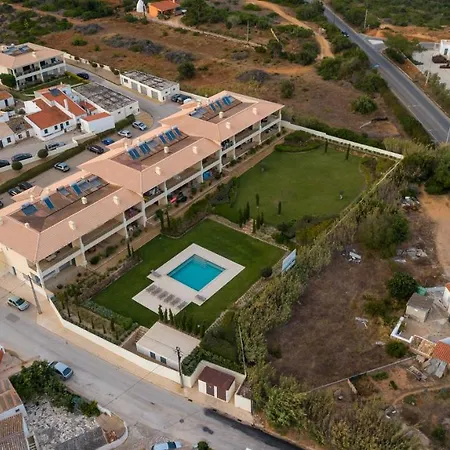 7 Mares Com 2 Quartos *